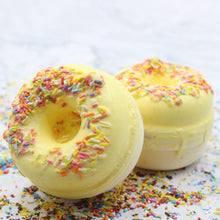 Load image into Gallery viewer, Lemon Meringue Doughnut Bath Bomb