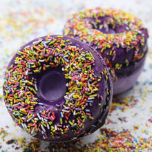 Load image into Gallery viewer, Blackberry & Almond Doughnut Bath Bomb