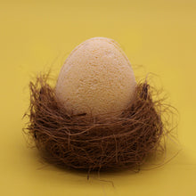 Load image into Gallery viewer, Box of Half a Dozen Fizzy Bath Bomb Eggs
