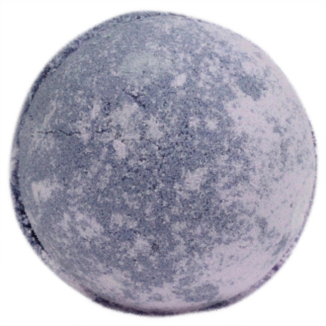 sweet fennel and jojoba jumbo bath bomb. This bath bomb will definitely take you to  those sultry and warm sunny days.  
